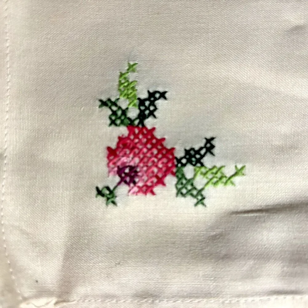 15 Napkins Christmas Holly Cotton Linen Vintage Cross Stitch Embroidered Square